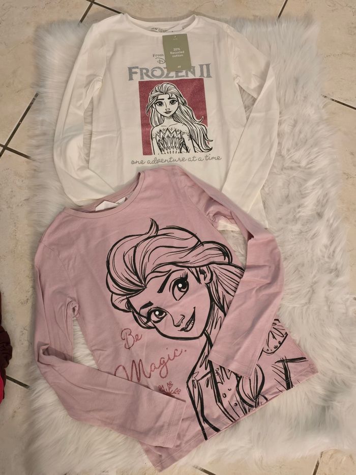 Neufs (non portés) 🤩😍🩷🩷teeshirts ML 10 ans fille 🩷🩷🩷🩷 - photo numéro 2