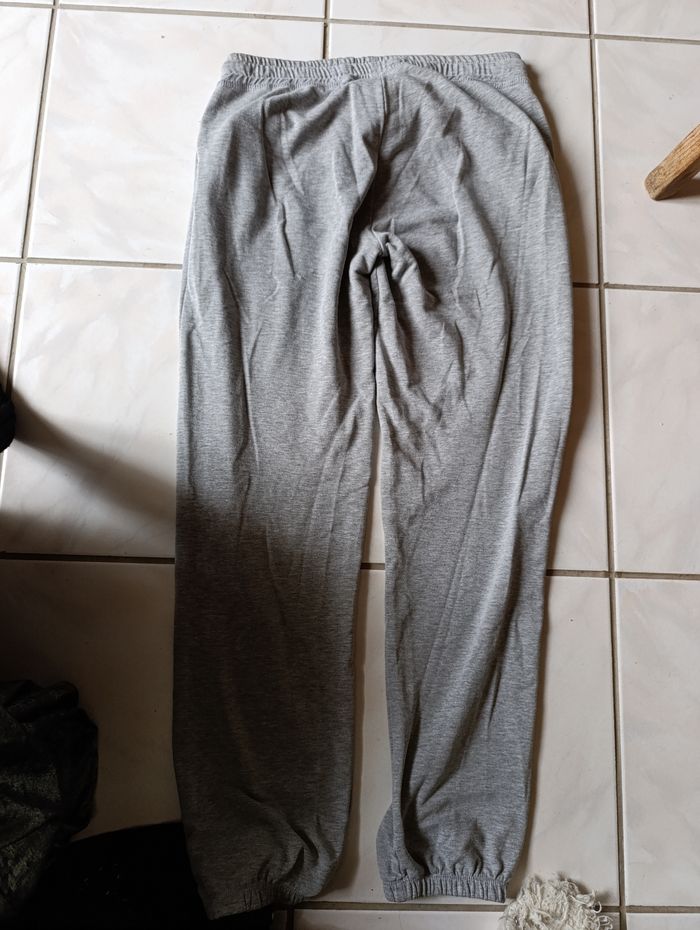 Pantalon de sport gris clair - photo numéro 3