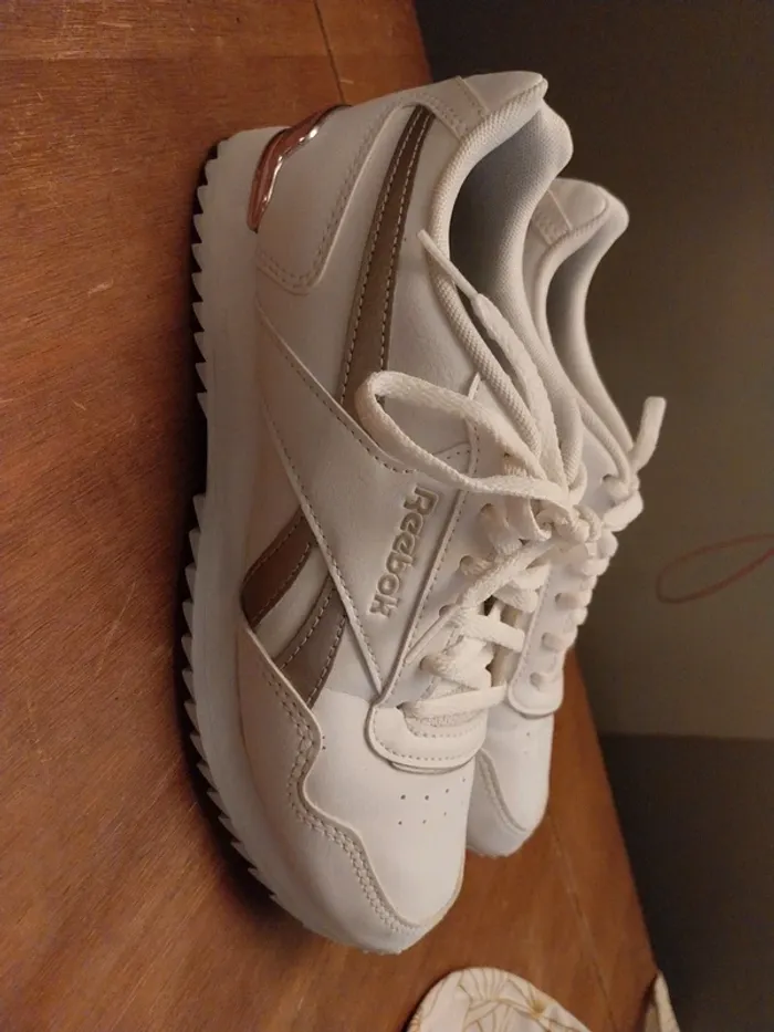 Basket Reebok femme - photo numéro 2