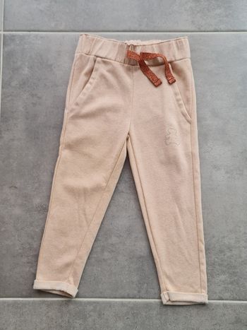 Pantalon lulu castagnette neuf 4 ans