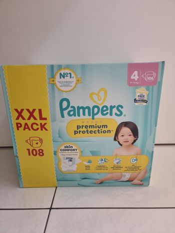 108 Couches taille 4 pampers