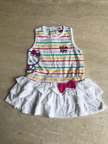 ROBE "HELLO KITTY" BLANCHE IMPRIMEE A VOLANTS - TAILLE : 6 MOIS