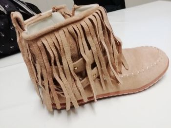 Très Jolies bottines franges beige 💕