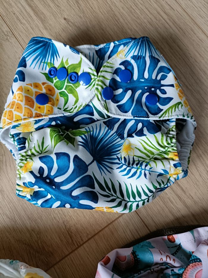 Couche lavable neuve jamais servie - photo numéro 5