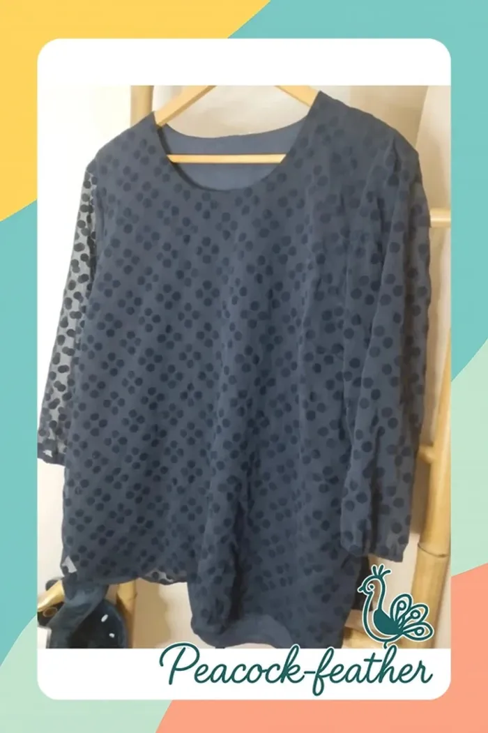 Haut bleu 42/44 pois effet 2en1 - photo numéro 2