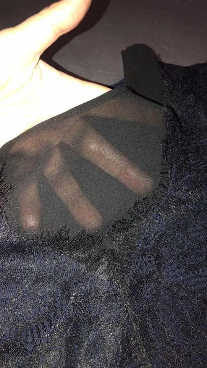 Pull dentelle - photo numéro 6