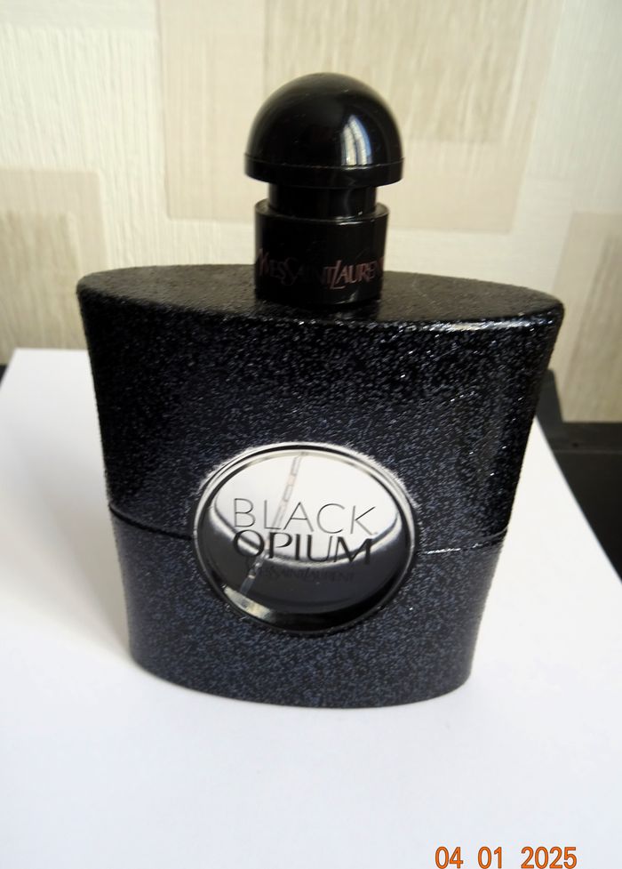 flacon vide parfum Yves st Laurent black opium