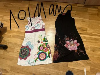Lot de 2 robes taille 10/11ans