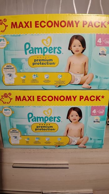 Lot 2 cartons couches premium t4