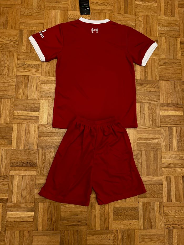 Ensemble Enfant Foot Liverpool 12 Ans - photo numéro 7