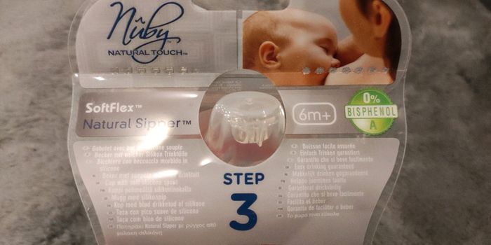 Verre/tasse à boire 6m+ 240ml Nûby, neuf - photo numéro 3