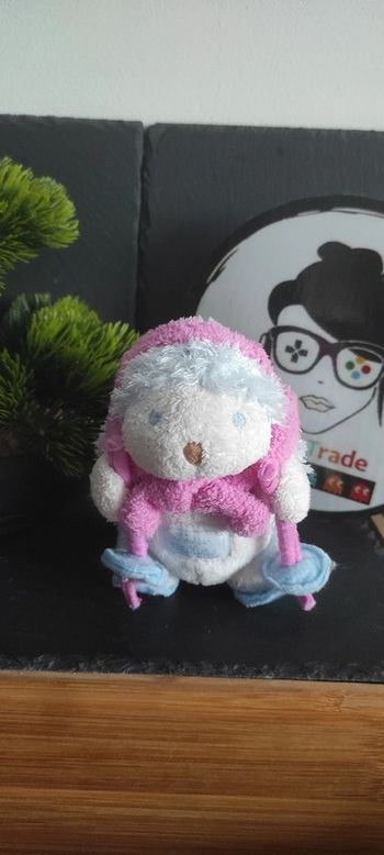 peluche herisson bleu blanc rose ski baton écharpe tartine et chocolat