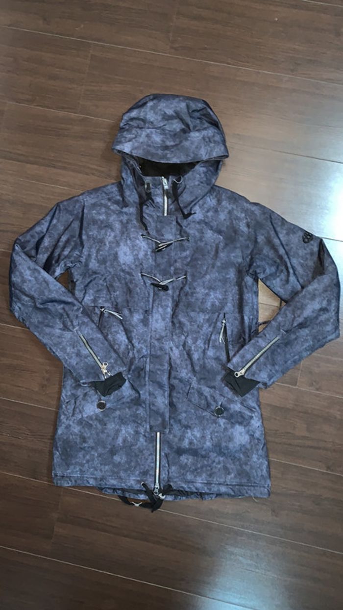 Superbe veste de snowboard 686