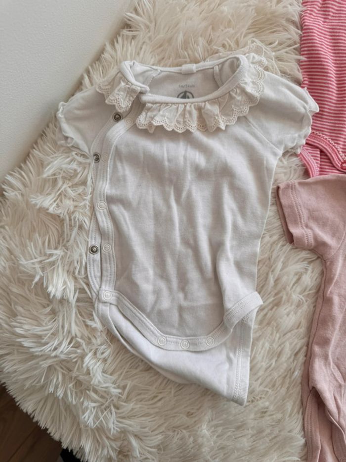 Lot de Bodies petit bateau manche courte - photo numéro 2