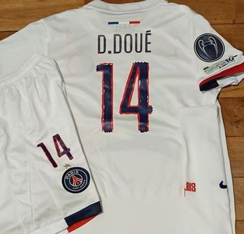 Tenue de sport taille 12 ans modèle 2026 Eiffel blanc Étoile 