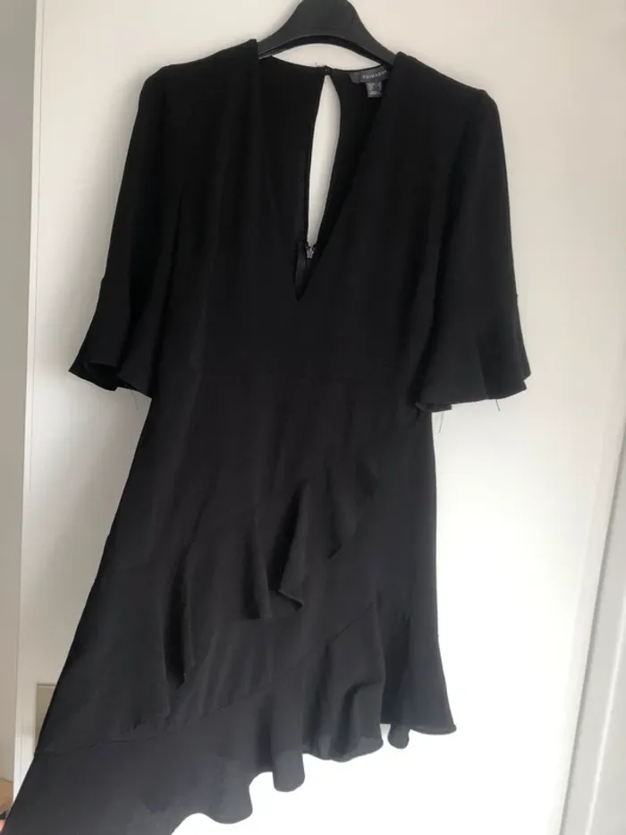 Petite robe noire été fluide dos nu - photo numéro 4