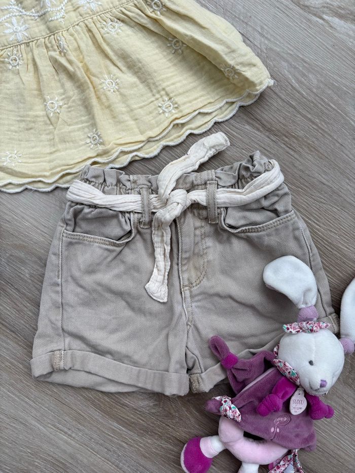 Ensemble blouse + short taille 24 mois - photo numéro 4