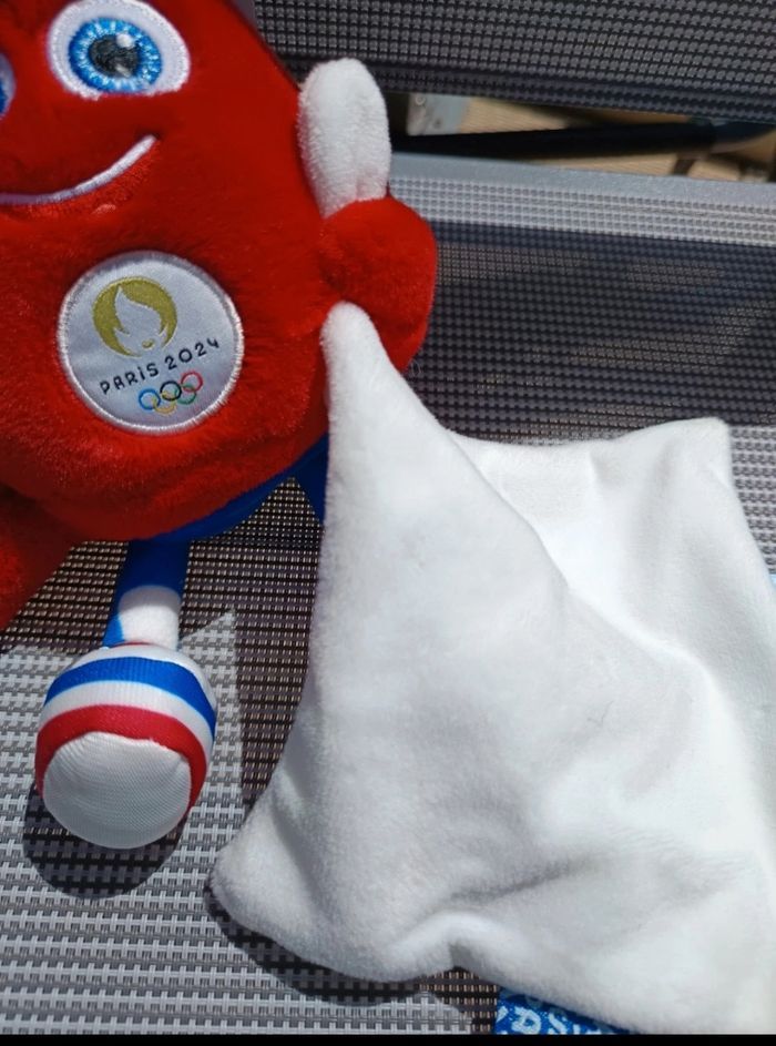 Mascotte Jo 2024 - photo numéro 4