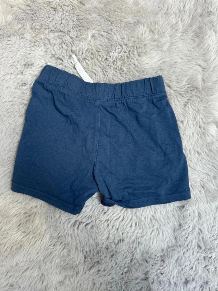 Short bleu taille 24 mois - photo numéro 2