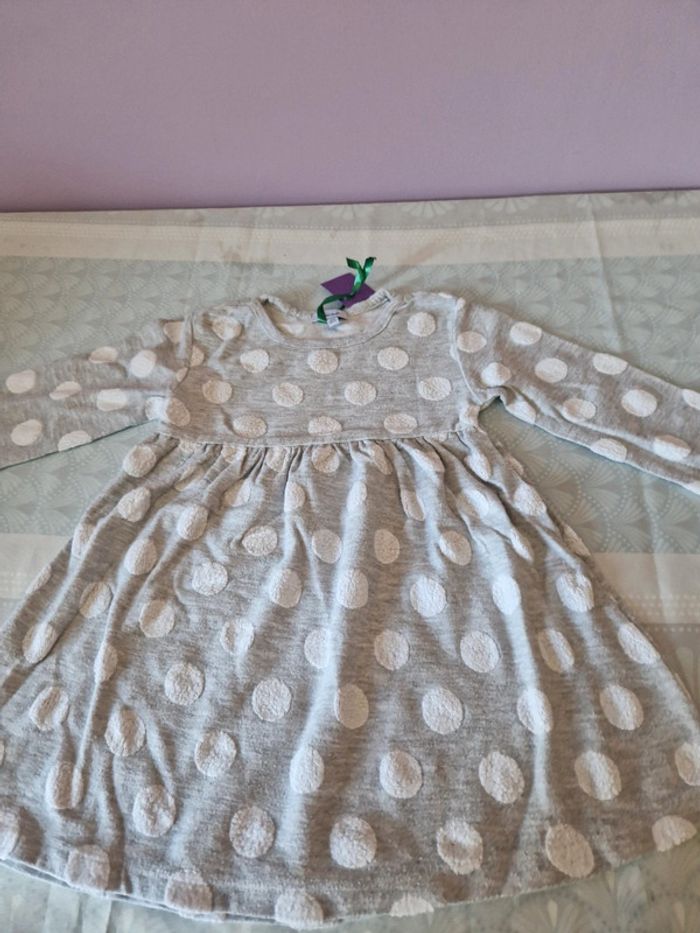 Robe 24 mois