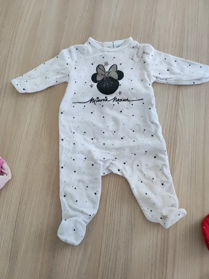 Lot 3 pyjamas 3 mois - photo numéro 4