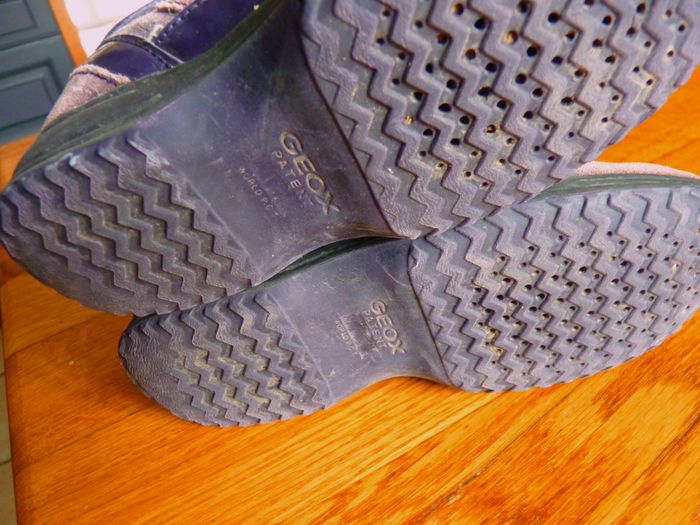 Chaussure cuir fille Geox 29 ballerine + baskets beige violet lot TBE - photo numéro 9