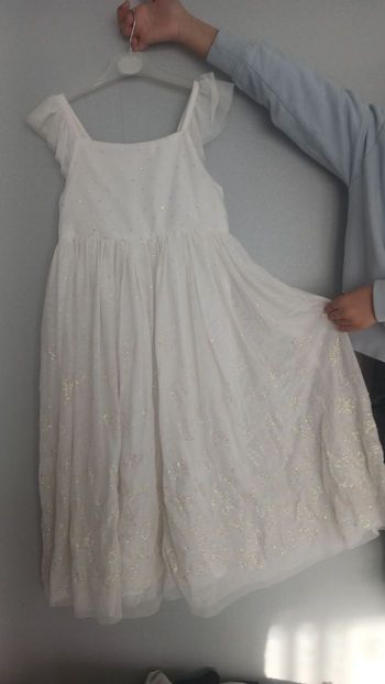 Robe 7/8ans h&m