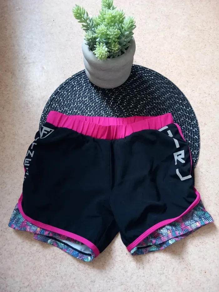 Short de sport Orchestra – 12 ans – Très bon état