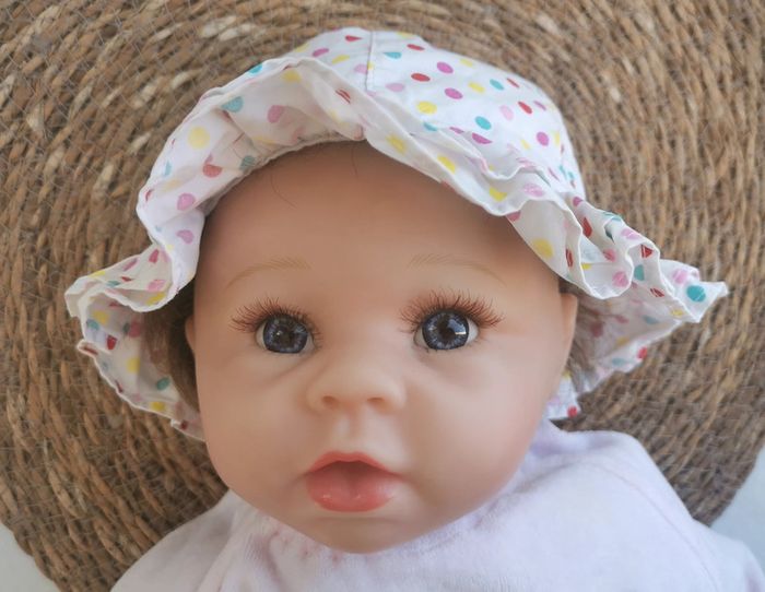 Chapeau 👣 fille, Kitchoun, taille 43, environ 6 mois - photo numéro 2