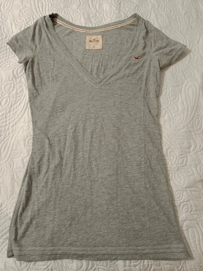 T-shirt col V Hollister T.S/M