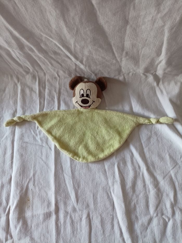 Doudou Mickey 18x35 cm