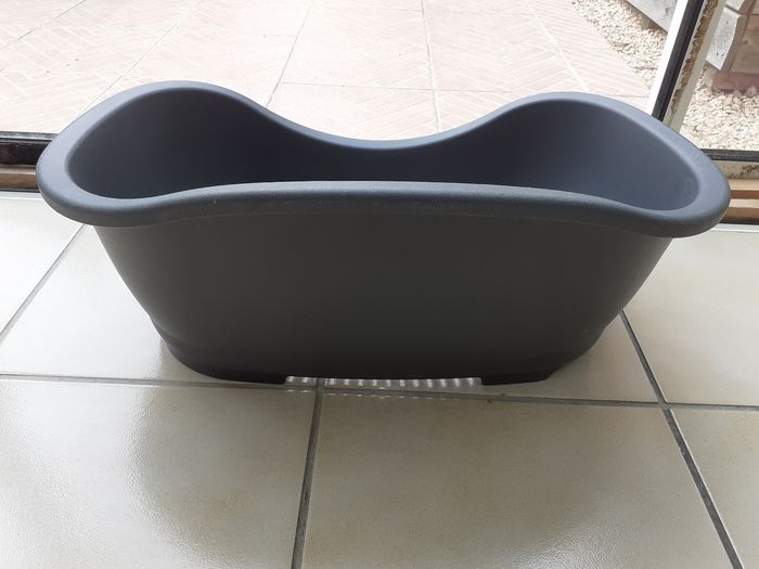 Panier en plastique pour chat ou petit chien - photo numéro 2