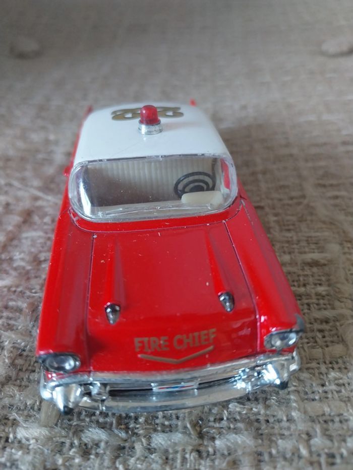 Chevrolet Bel Air Fire Chief 1957 Vintage 1/40 - photo numéro 4