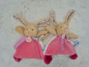 Lot de 2 doudous lapin Attache Sucette Baby Nat BN0610 Poupi rose blanc fleurs Beige