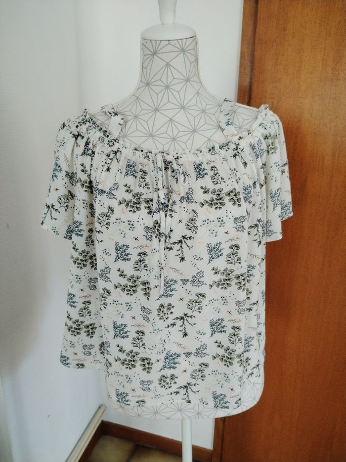 Blouse neuve (carton 6)