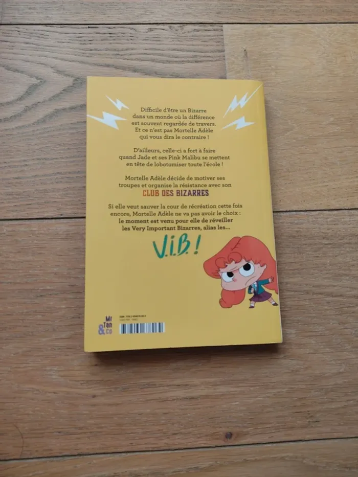 livre mortelle adèle V.I.B - photo numéro 2