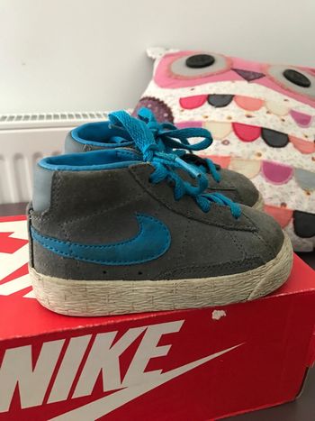 Baskets Nike blazer mid vintage baby 21 . 5