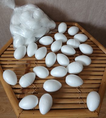 Lot de 25 œufs a décorer 