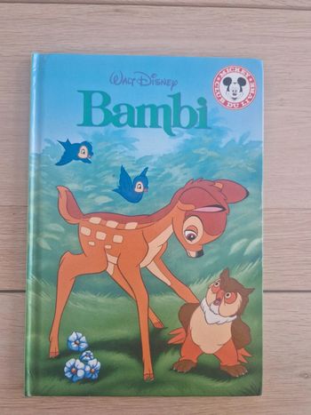Livre Disney Bambi