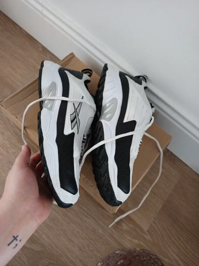 Magnifique basket Reebok taille 40 - photo numéro 3