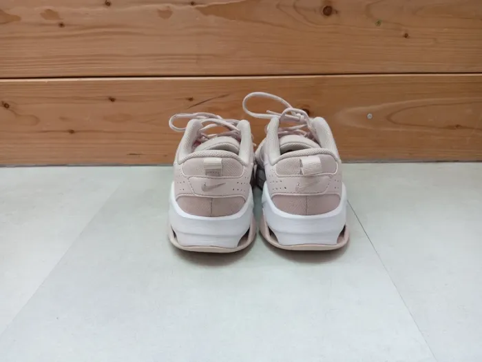 Basket Nike zoom bella taille 40 - photo numéro 5