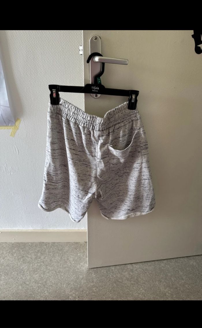 Short homme - photo numéro 2