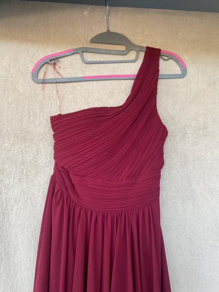Robe de cérémonie bordeaux - photo numéro 3