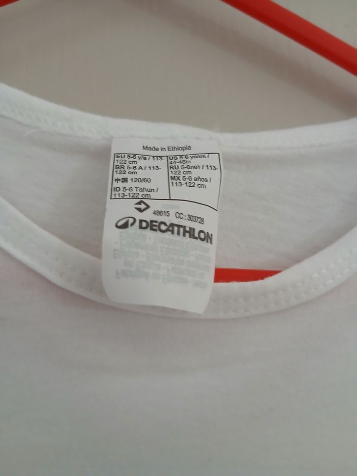 Tee shirt unisexe Décathlon, T5-6 ans - photo numéro 2