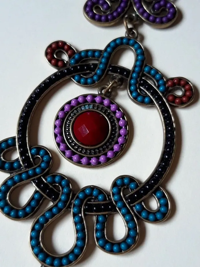 Collier fantaisie coloré