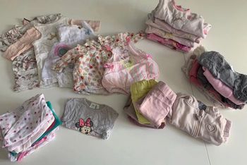 Lot 1 mois fille (30 pièces)