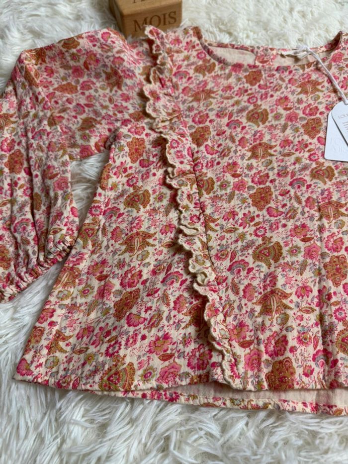 Blouse fleurie Louise Misha taille 8 ans - photo numéro 2