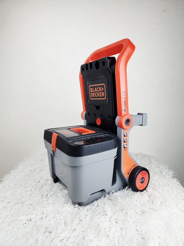 Diable bricolo et caisse à outils avec ces accessoires marque Black and Decker Smoby 🎅 - photo numéro 2