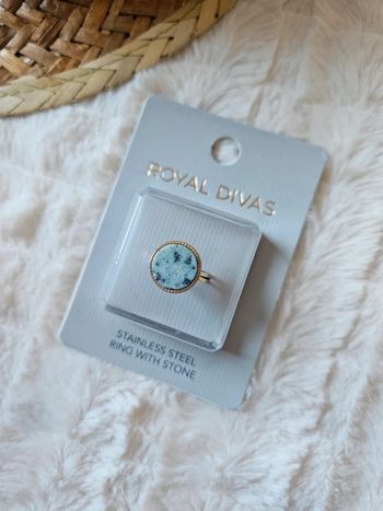 Bague fantaisie acier doré inoxydable neuve