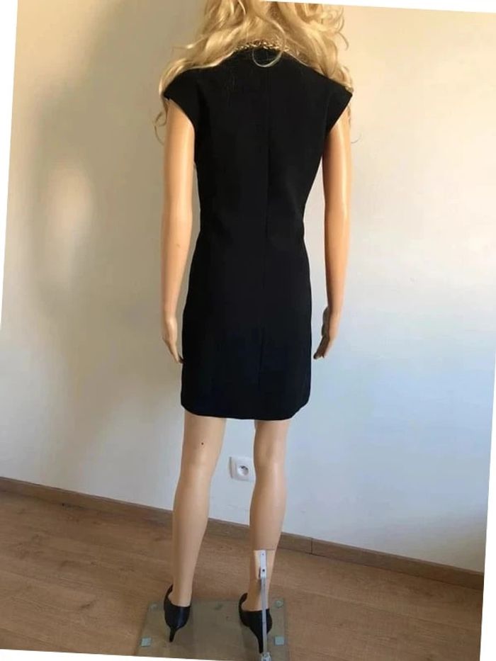 Robe noire neuve à manches courtes Desigual taille 38 - photo numéro 10